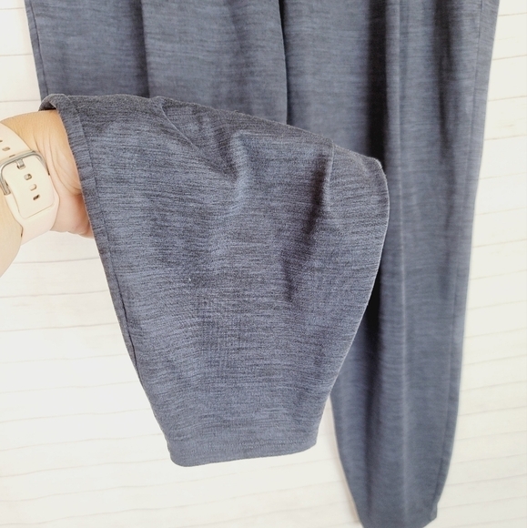 VUORI HEATHERED BLUE JOGGERS, SZ XS - Picture 4 of 13